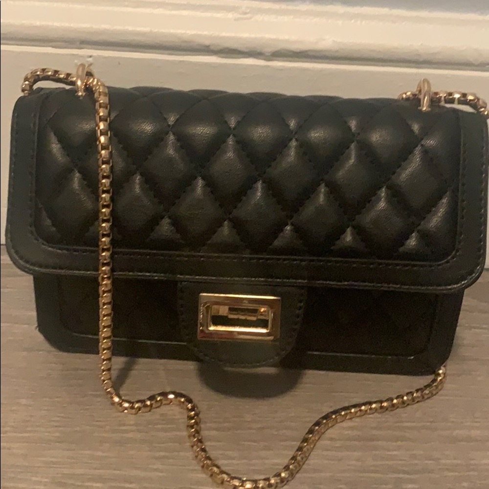 Lola Mae Fashion Handbag . Brand New. never worn
